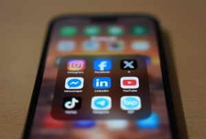 Sosyal medya devlerinin 