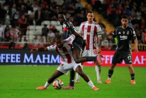 Kartal evinde son 10 maçta 4 kez kaz