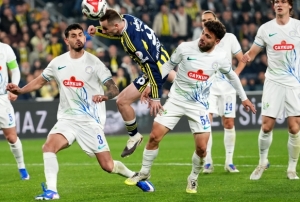 Fenerbah�e'nin Rizespor'a kar�� 13 ma�l�k serisi sona erdi