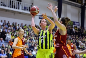 Kad�nlar Euroleague'de T�rk finali yar�n