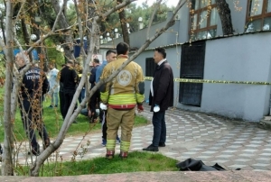 D���n salonun depo k�sm�nda ceset bulundu