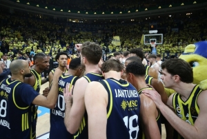 Fenerbah�e, 8. kez Final Four i�in parkede