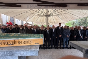 3 sene önce de kız arkadaşını yarala