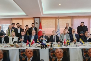Aziz Yıldırım: