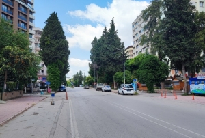 Bayramda sessizli�e b�r�nd�