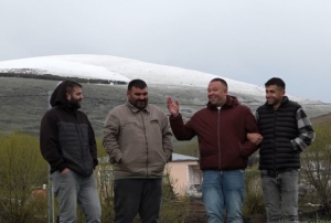Batıda yaz, doğuda dağlarda kar yağışı