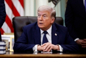Trump’tan İran’a Hürmüz Boğazı uyarı