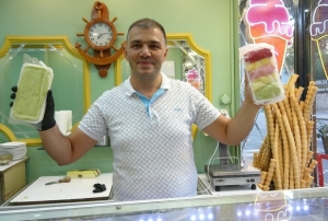 Kilosu 400 lira, topu 10 lira