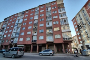E�inin tatilde oldu�u s�rada yata��nda cans�z bedeni bulundu