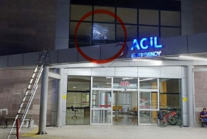Hastaneye kurşun isabet etti