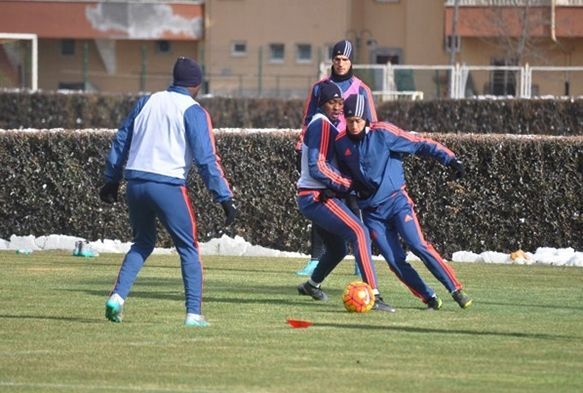 Kayserispor kontrayla vuracak