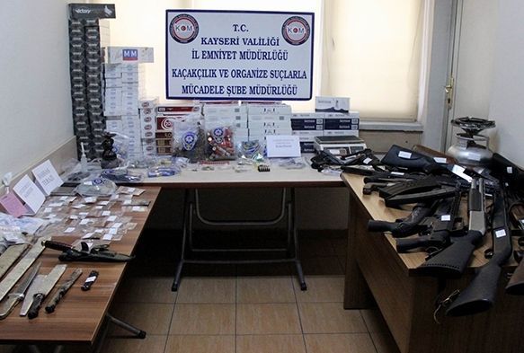 Kayseri'de 43 adrese e zamanl baskn dzenlendi