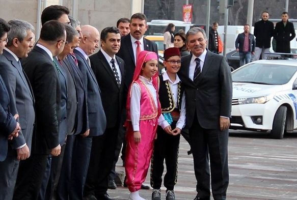 Abdullah Gl Kayseri'den ayrld