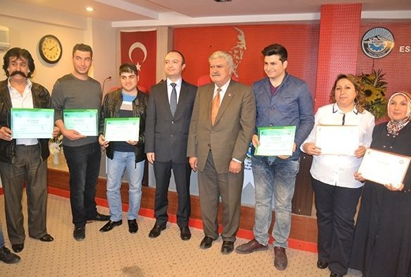 Giriimcilik kursuna katlan 28 kiiye sertifikalar verildi