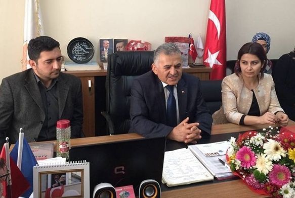 zmir-Kiraz Belediyesi Melikgazi Belediyesinin Karde ehri Oldu
