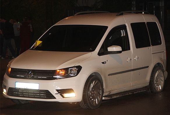 Seyir halindeki arac taradlar: 1 l, 1 yaral