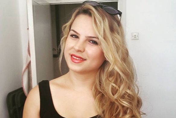 Boşanma davası açan eşine kurşun yağdırdı