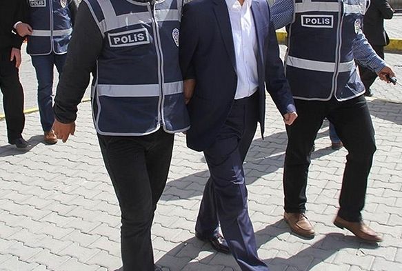 5 ilde paralel yap operasyonu: 22 gzalt