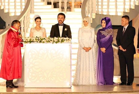 Uarku Ailesinin Mutlu Gn