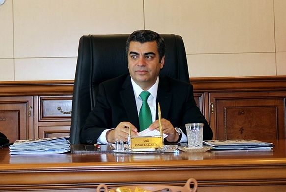 Vali Dzgn Kayseri'ye veda ediyor