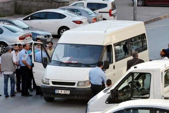 Sokak ortasnda pompal tfekli kavga
