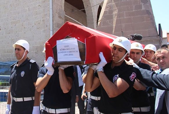 Şehit Kübra Doğanay son yolculuğuna uğurlandı