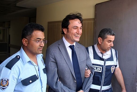 AK Parti Eski l Bakan Salk Kontrolnden Geirildi