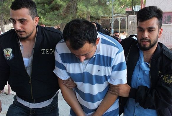TRT’nin yayınını kesmek için gelen zanlılardan biri yakalandı