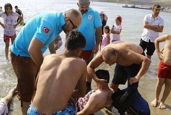 Eğitim yaparken can kurtardılar