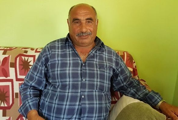 Kendisine okuma-yazma öğretene 10 dönüm tarla verecek