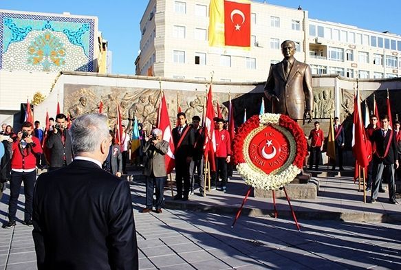 Atatürk ölümünün 78. yılında Kayseri'de anıldı