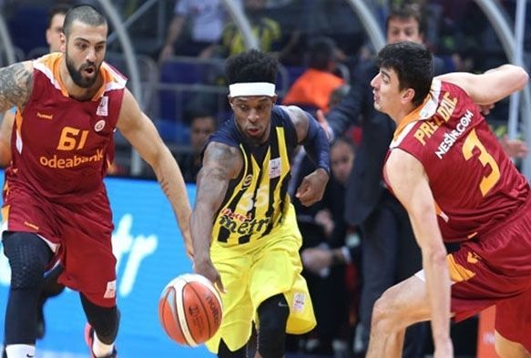 Fenerbahe Galatasaray farkl yendi