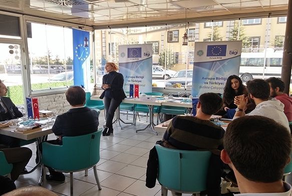 AB Bilgi Merkezi ‘Halkla Diyalog Etkinlikleri’ni sürdürüyor