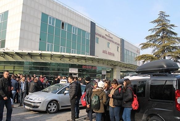 Vatandaşlar kan bağışı için hastanelere akın etti