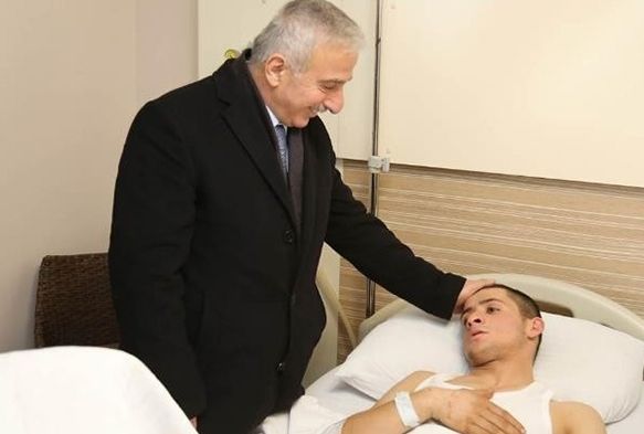 Vali Süleyman Kamçı Yaralı Askerleri Ziyaret Etti