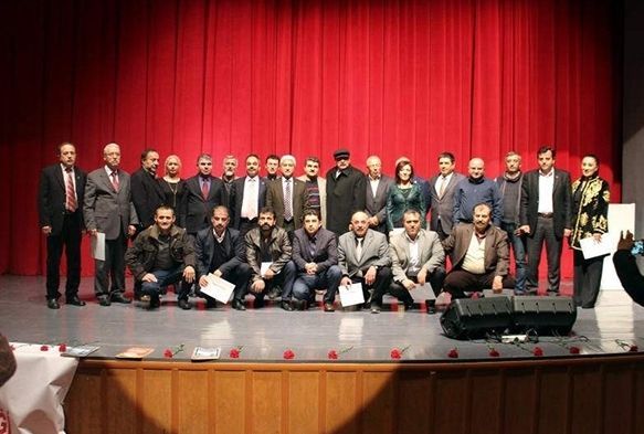 Şehitler anısına 'Erciyes Şiir Akşamları' programı düzenledi.