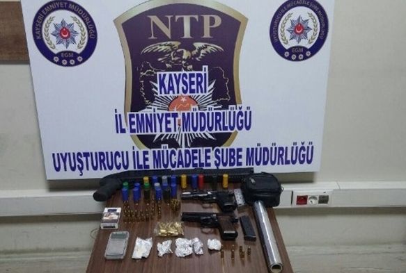 Kayseri’de Uyuşturucu Operasyonu: 9 Gözaltı