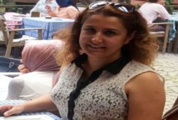  Kadn doktora irkin saldr