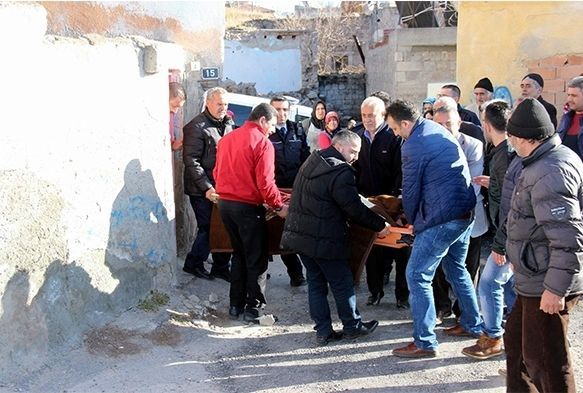 Kayseri'de sobadan szan gaz can ald