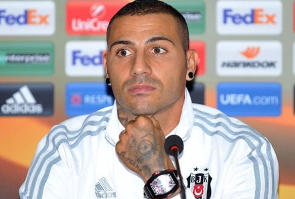 Quaresma:Beni para ile satn alamazlar
