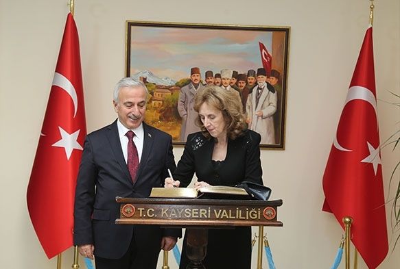 Slovakya Cumhuriyeti Büyükelçisinden Vali Kamçı'ya Ziyaret