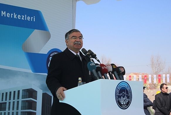 Milli Eğitim Bakanı İsmet Yılmaz Kayseri'de