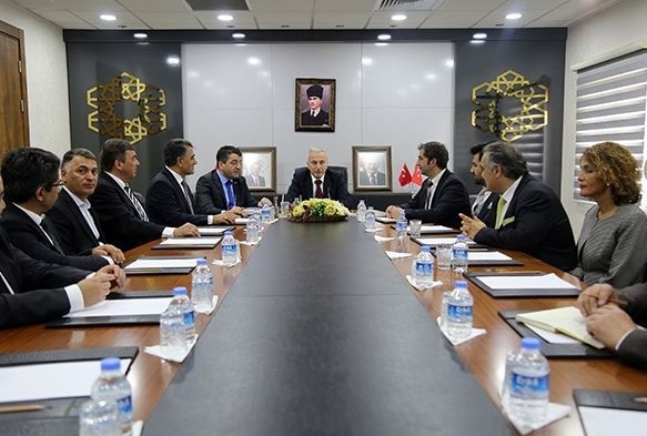 Rheın-Neckar Türk İş Verenler Derneği nden Vali Kamçı'ya Ziyaret