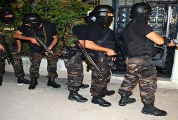 Kayseri’de 120 polis ile şafak operasyonu