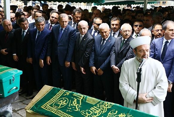 11. Cumhurbaşkanı Gül'ün babası son yolculuğuna uğurlandı