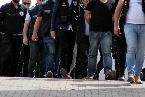 Şafak operasyonunda gözaltına alınan 9 kişi adliyede