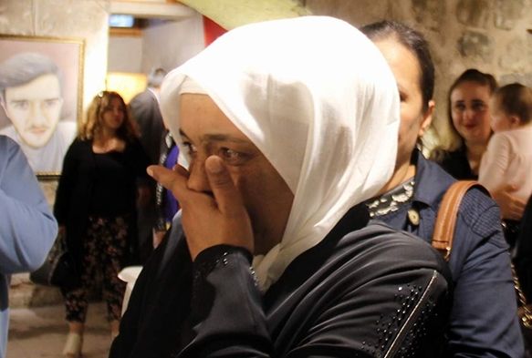 Şehit tabloları annelerini ağlattı