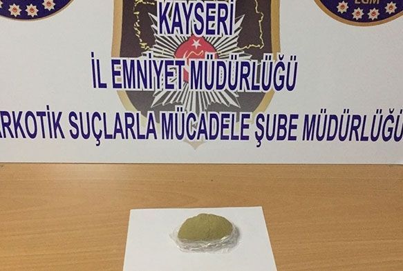 Yolcu otobüsüne uyuşturucu operasyonu