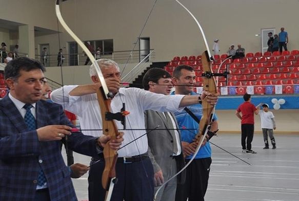 Yaz spor okulları açılışı yapıldı