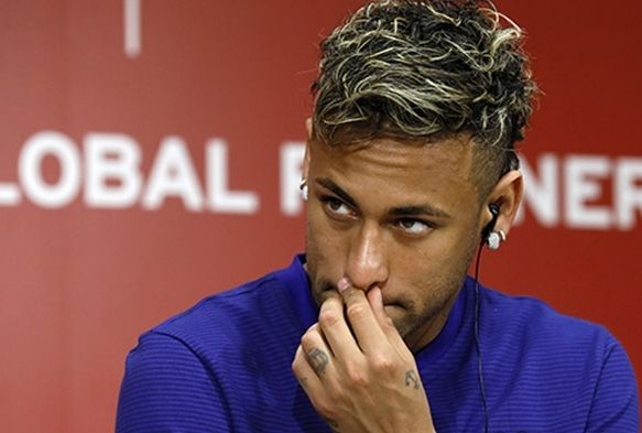 Neymar'n maliyeti 562 milyon Euro!